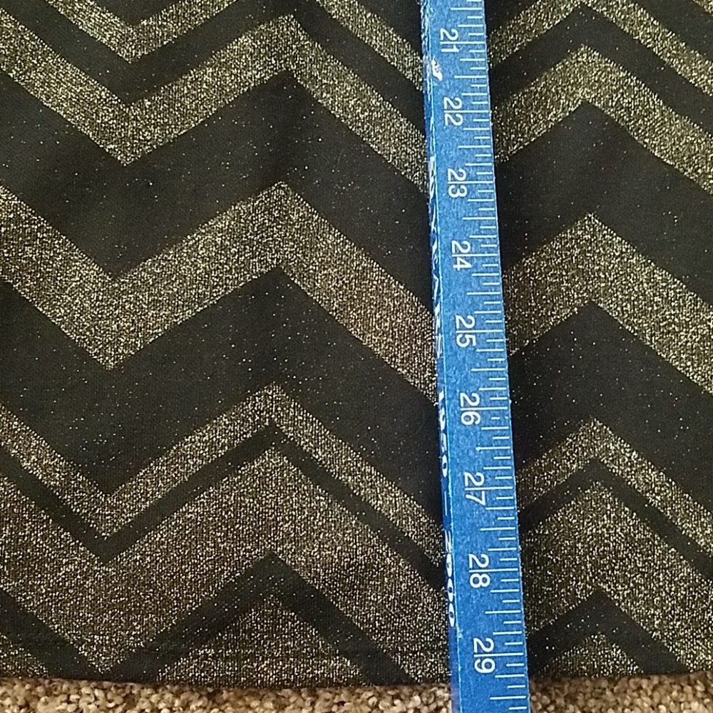 Dress - Picture 5 of 8